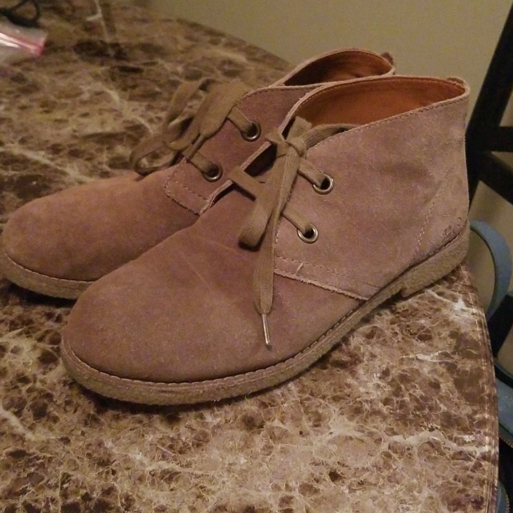 Lucky Brand boots